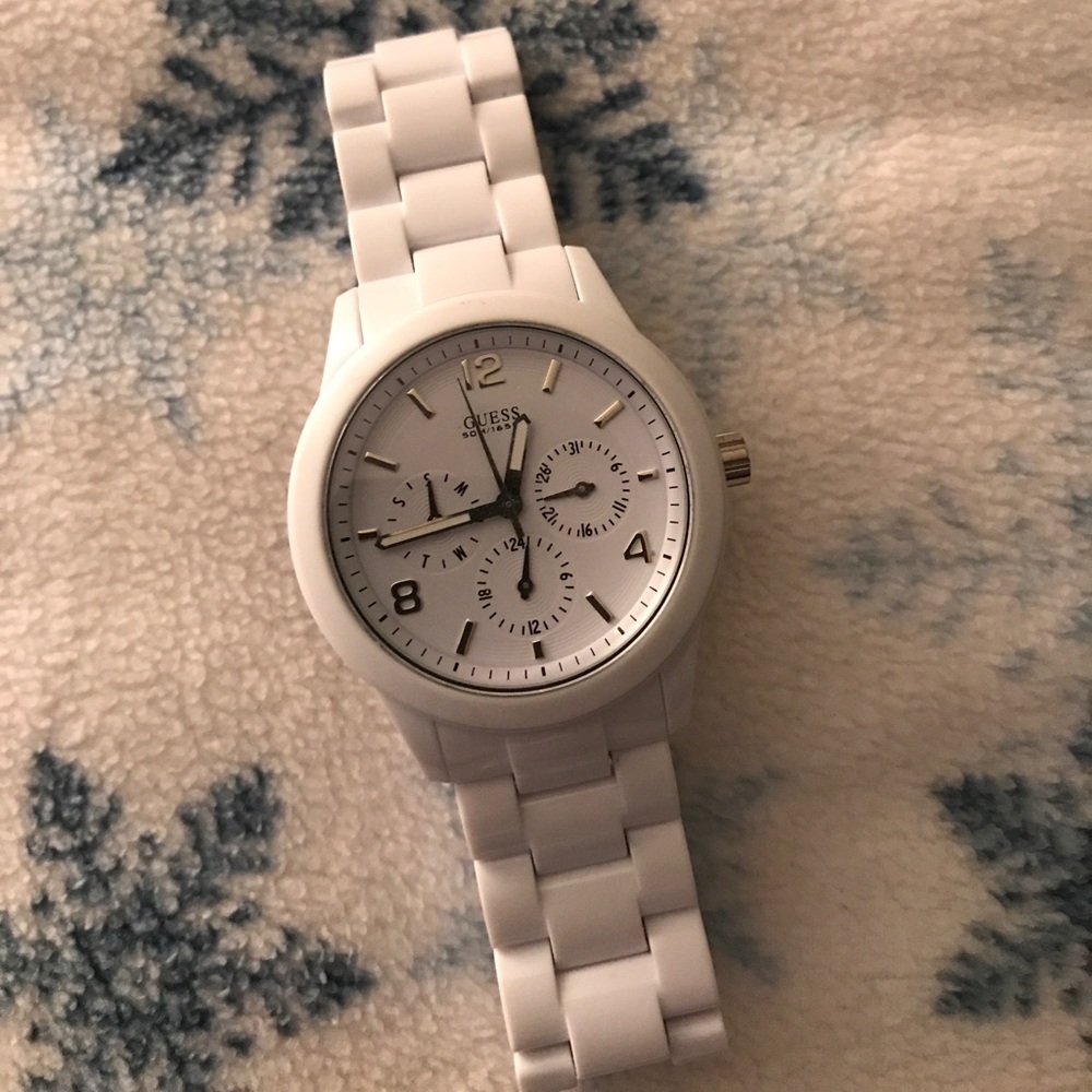 NWOT Guess Watch